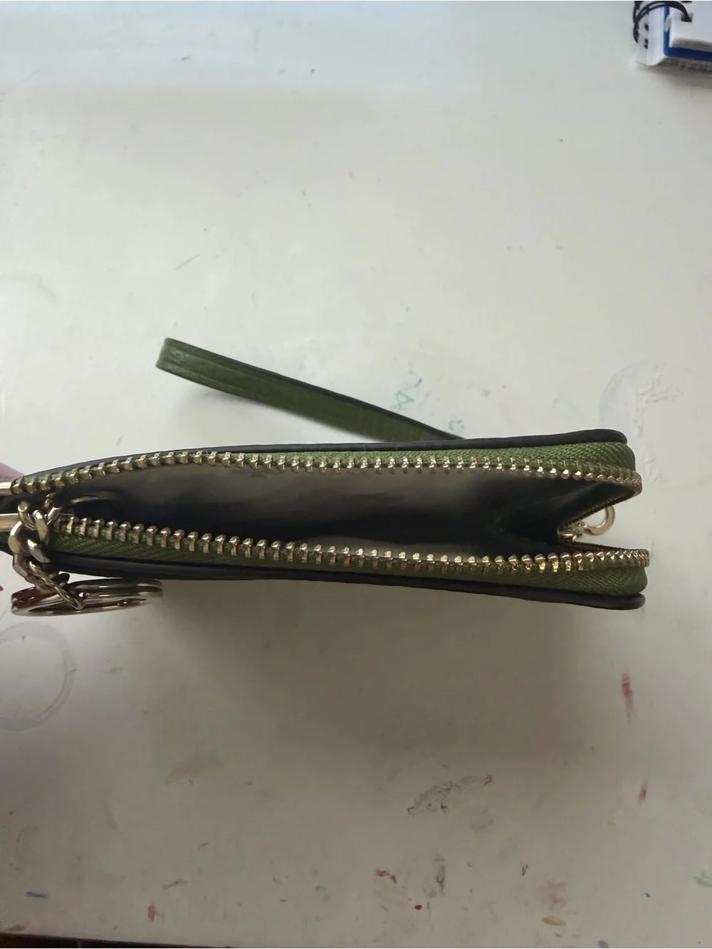 kate spade Olive Green Pebbled Leather Wristlet Card Holder
